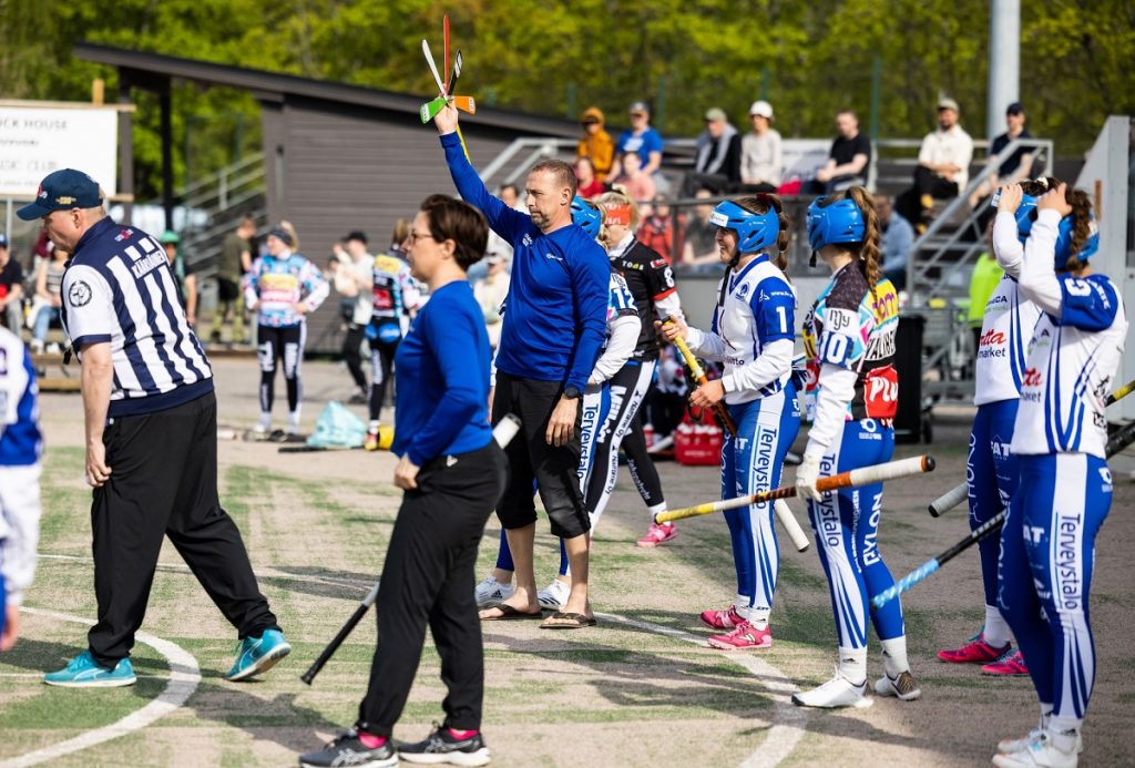 Kuva: Roihun kuvapankki / Toni Ojalan ja Roihuttarien alkukauden tulos on pyöreä nolla.